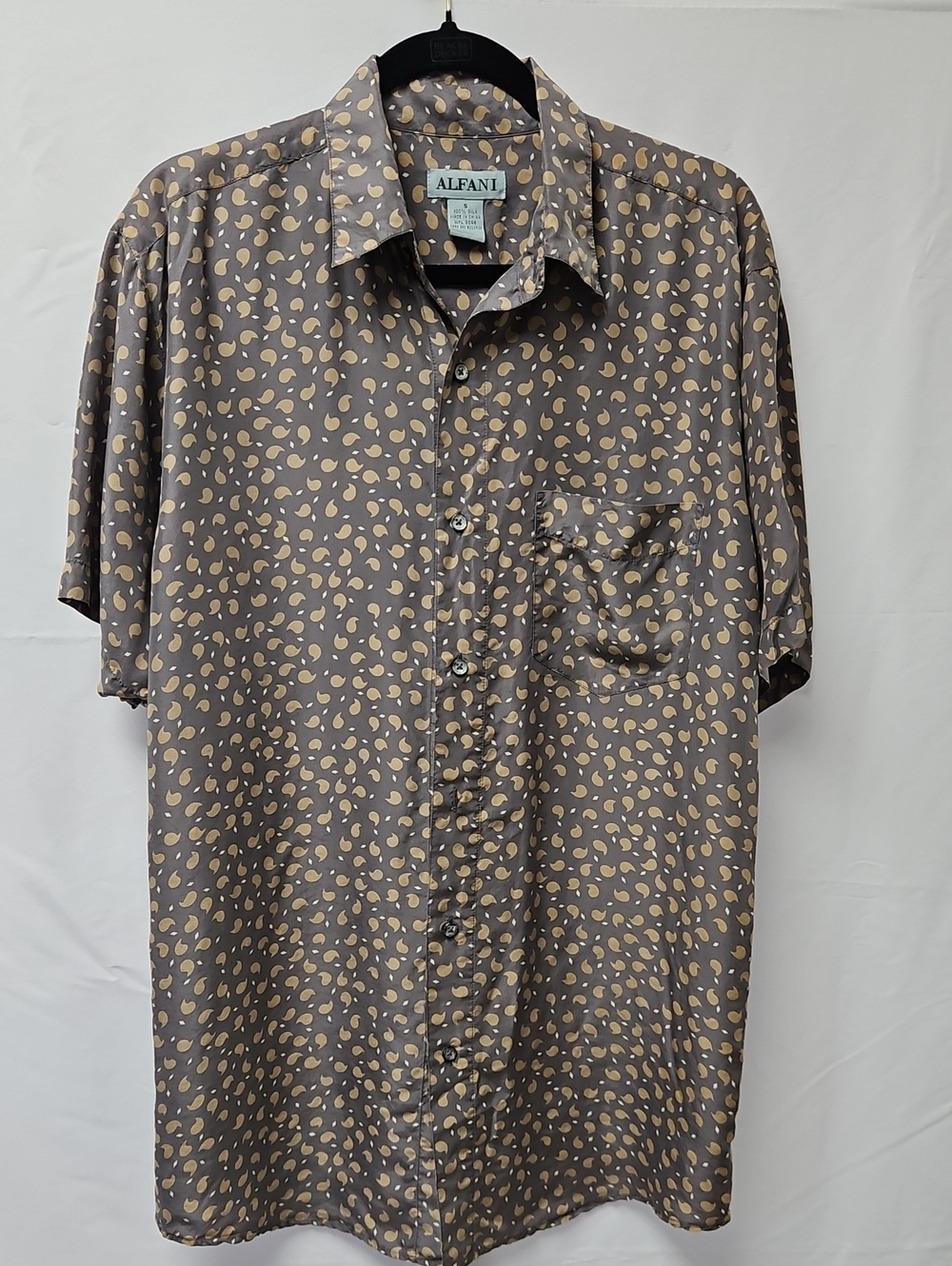 Alfani Mens S 100% Silk Gray Gold Paisley Print Short Sleeve Button Down Shirt